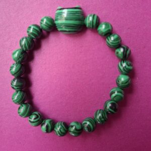 Armband met kattenkop: donkergroen met zwarte accenten